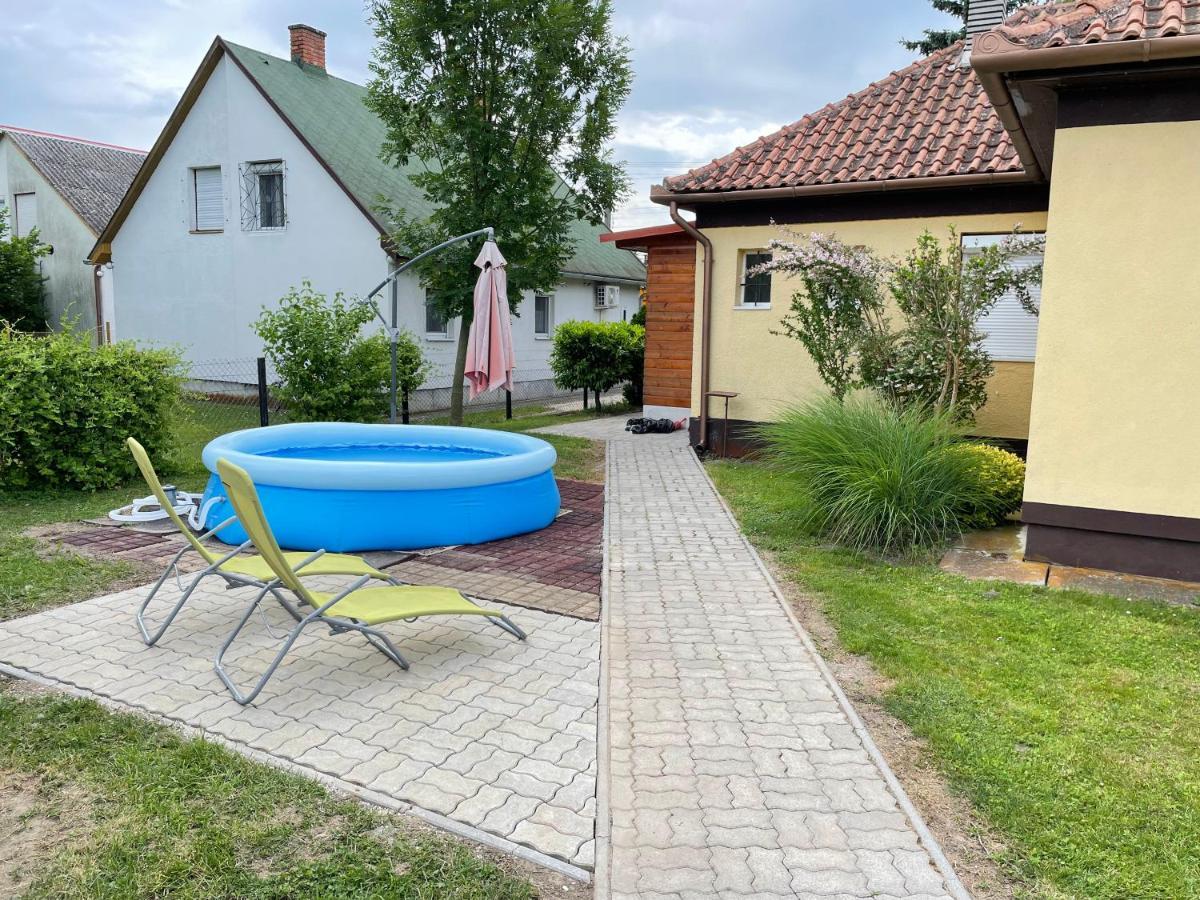 Balatonmáriafürdő Agnes Nyaralohazヴィラ エクステリア 写真